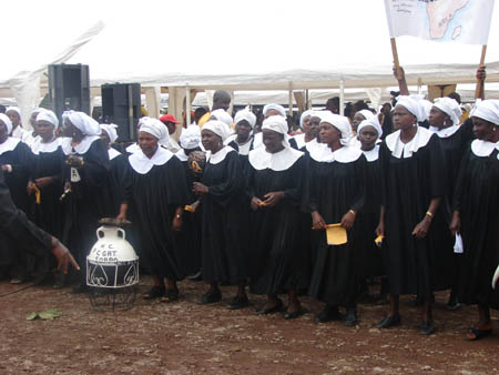 Alleluyah Choir in Tyle with Instruments